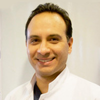 Dr. Rodrigo Cornejo