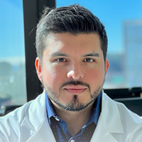 Dr. Sebastián Córdova